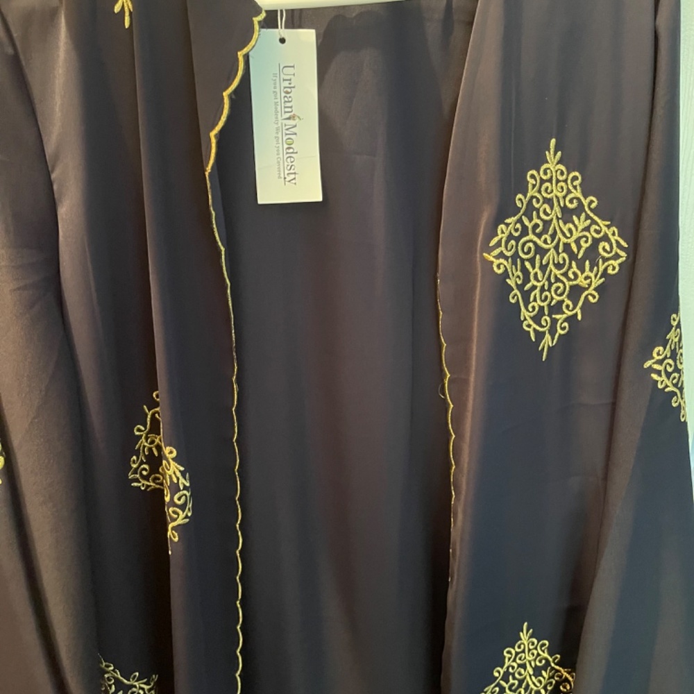 Modest dresses - Picture 12 of 12
